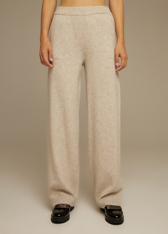 TROUSERS BEIGE straight cut with pockets 4088
