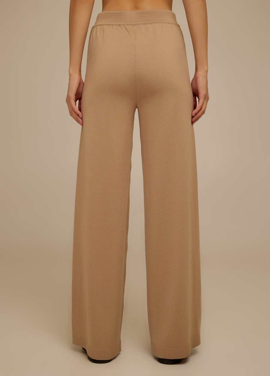 PANTS BEIGE straight cut 100% merino 9110-Collections_Fall-Winter_4