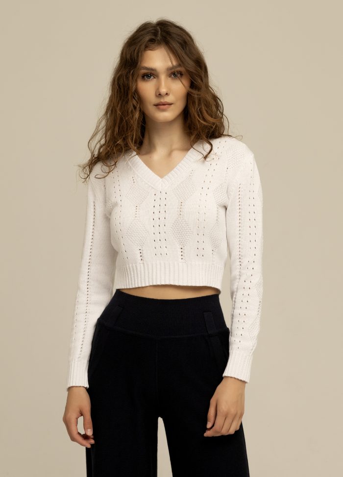 JUMPER WHITE short with V-neck 3004