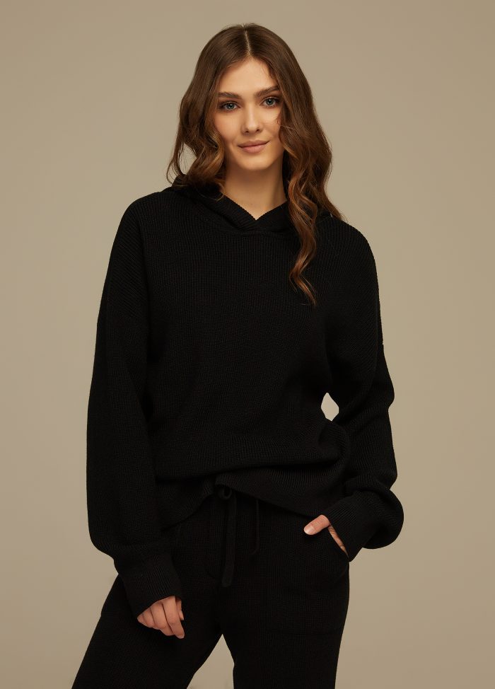 HOODIE BLACK 3135