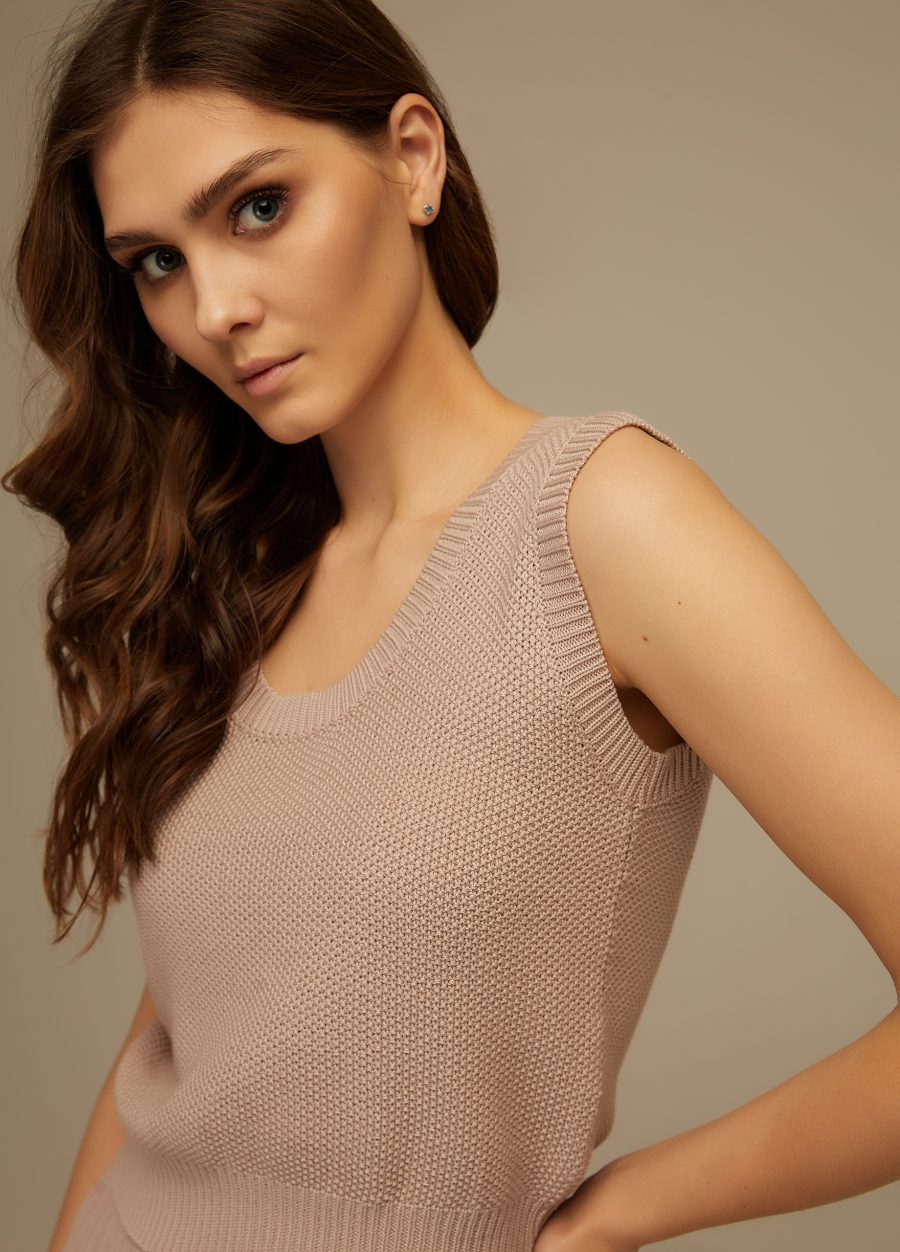 Light beige T-shirt made of semi-cotton 4008-Collections_Essentials_2