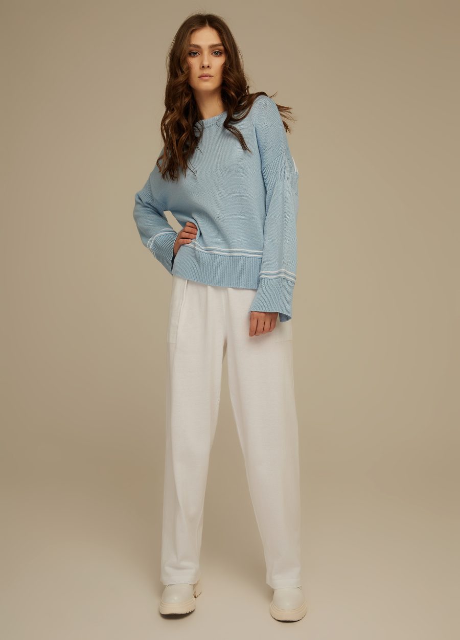 JUMPER BLUE with the inscription 