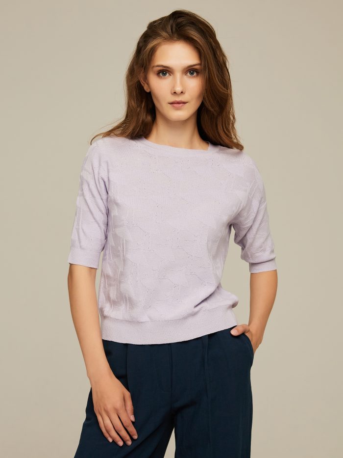 JUMPER LILAC with a lowered shoulder line 4019
