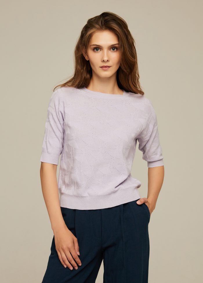 JUMPER LILAC with a lowered shoulder line 4019