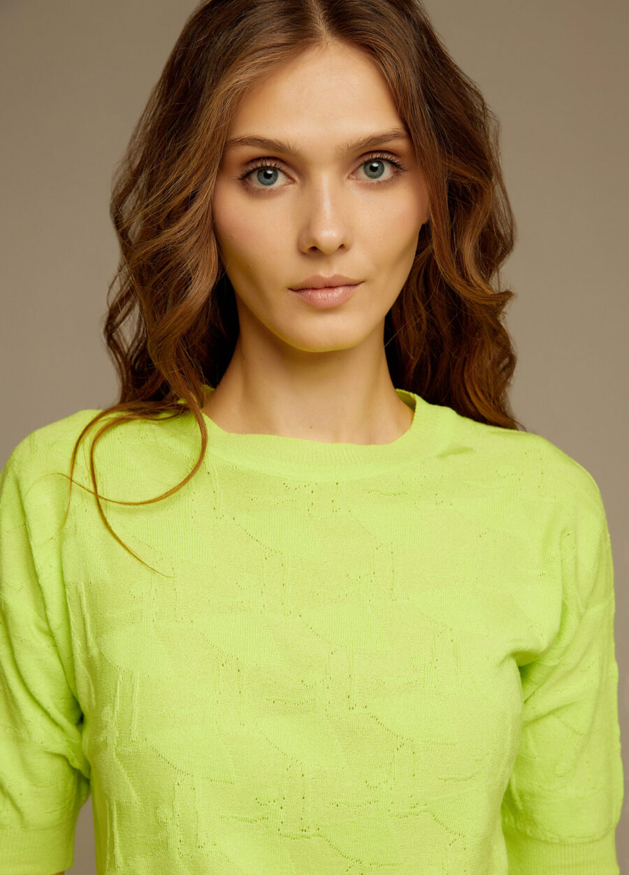 JUMPER GREEN with a lowered shoulder line 4019-Collections_Ready to Wear_2