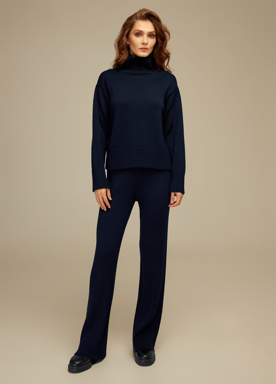 Dark blue pants 4121-Collections_Fall-Winter_3