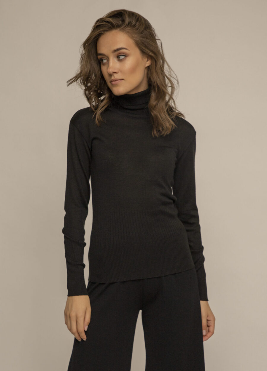 Black Turtleneck Sweater MIRRA-Collections_Essentials_1