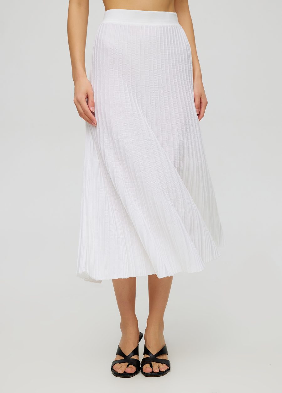 White skirt made of cotton A silhouette 5013-Collections_Ready to Wear_3