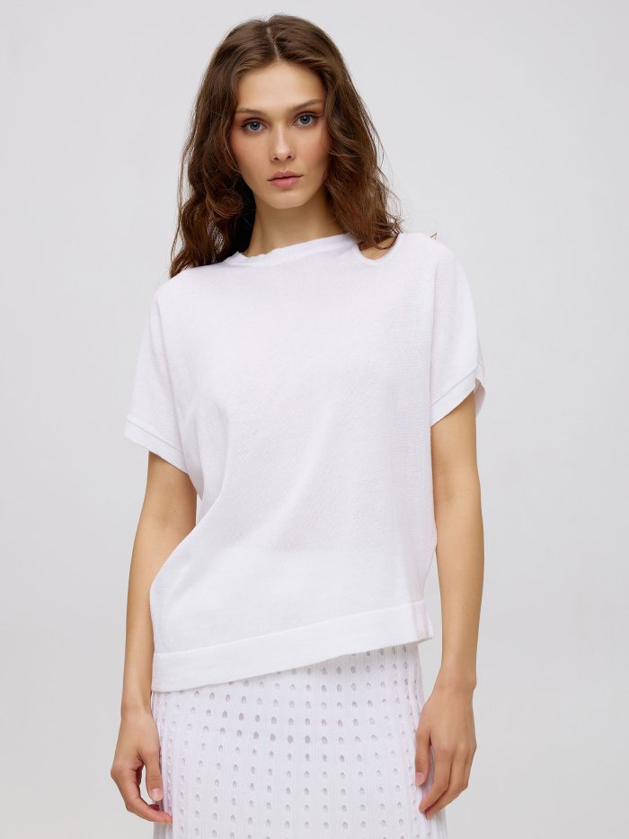 Summer white jumper made of 100% cotton 4081