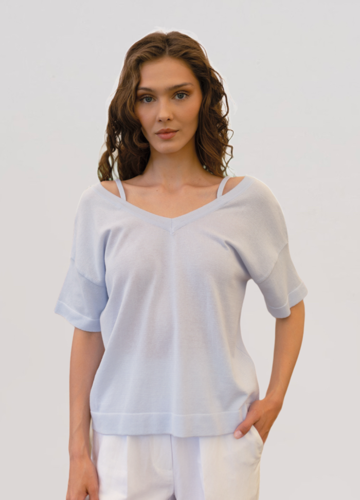 JUMPER BLUE made of 100% cotton with V-neck 5067