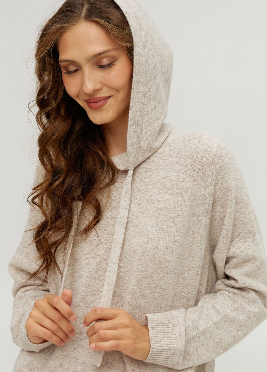 HOODIE BEIGE oversized from 100% lamb's wool 5127-Collections_Fall-Winter_3