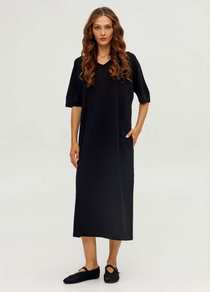 DRESS BLACK knitted straight cut 5093