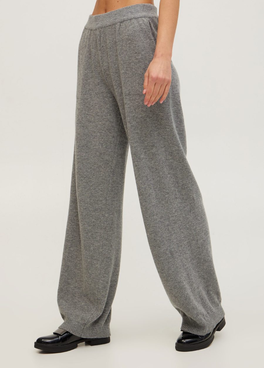 TROUSSERS GREY straight-leg with pockets 4088-Collections_Fall-Winter_4