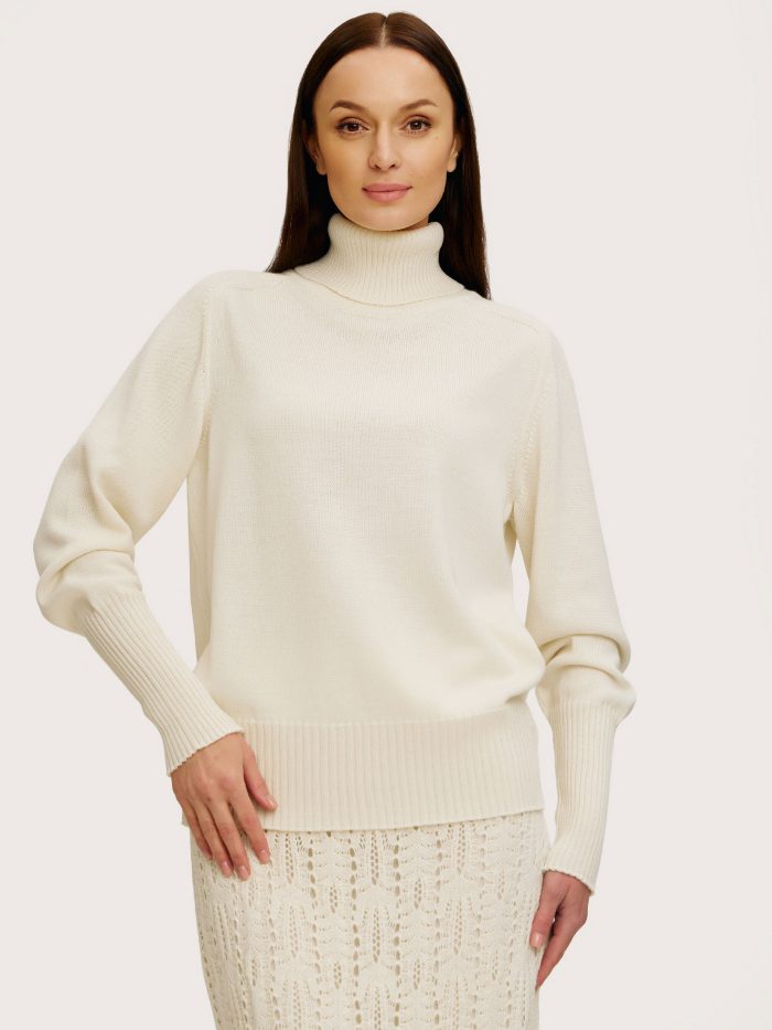 JUMPER MILK high-neck merino-blend 1077