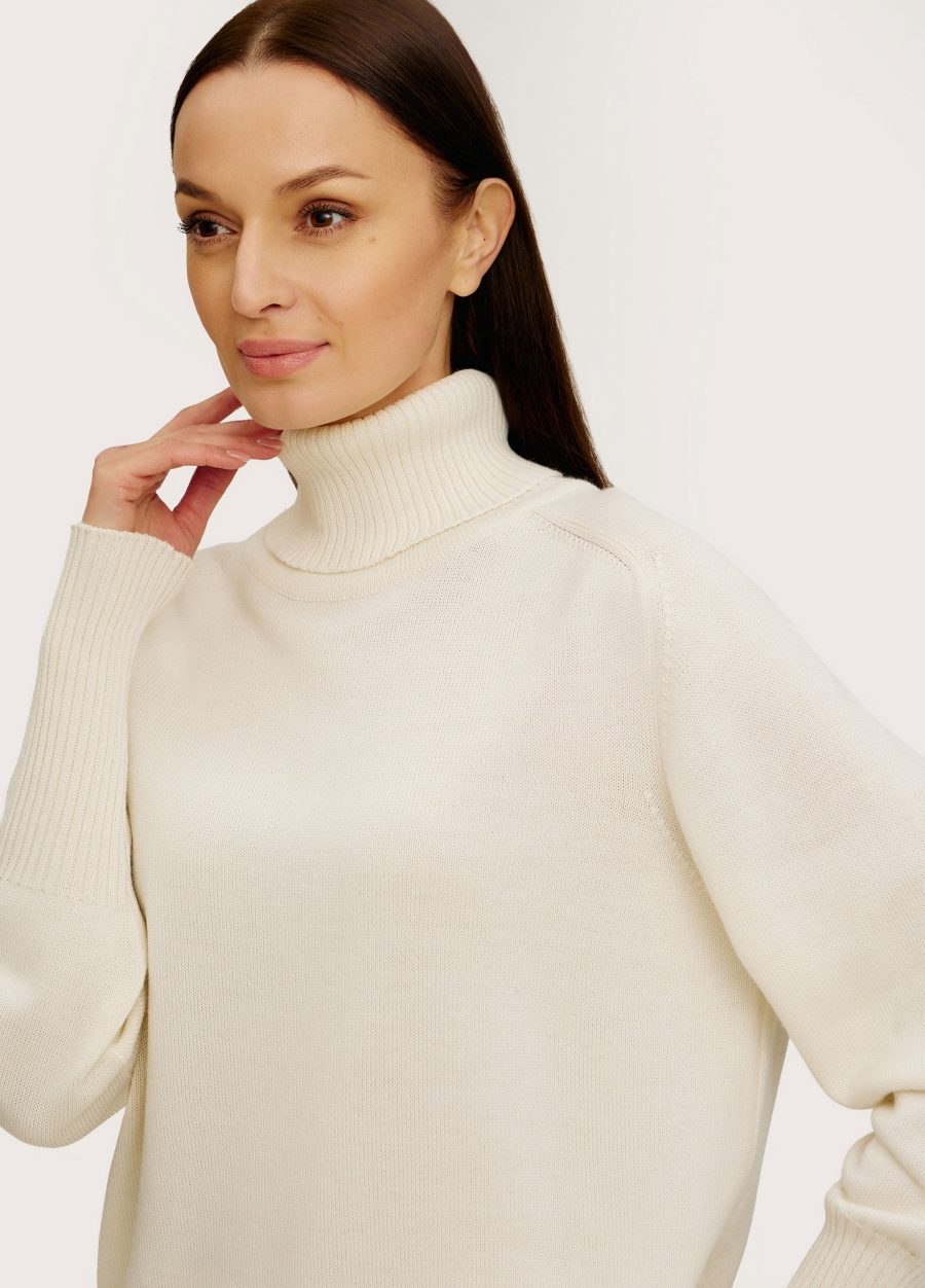 JUMPER MILK high-neck merino-blend 1077-Collections_Fall-Winter_2