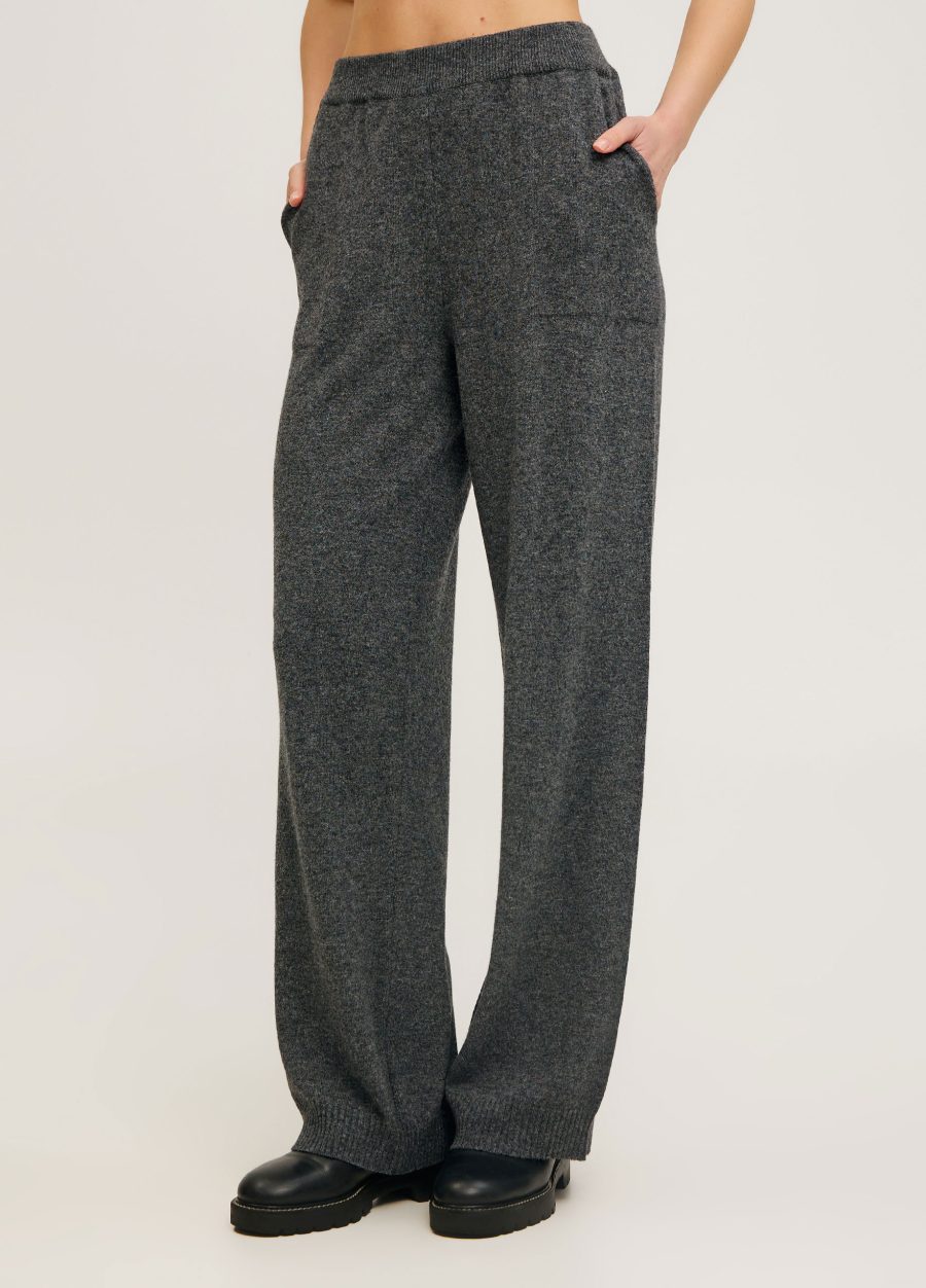 TROUSSERS ANTHRACITE straight-leg with pockets 4088-Collections_Fall-Winter_4