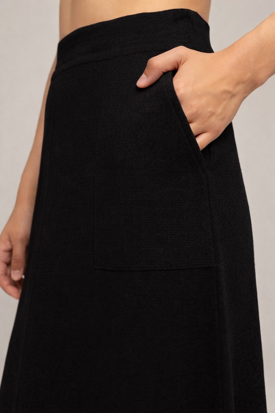 SKIRT BLACK midi with A-line pockets 3064-Collections_Fall-Winter_2