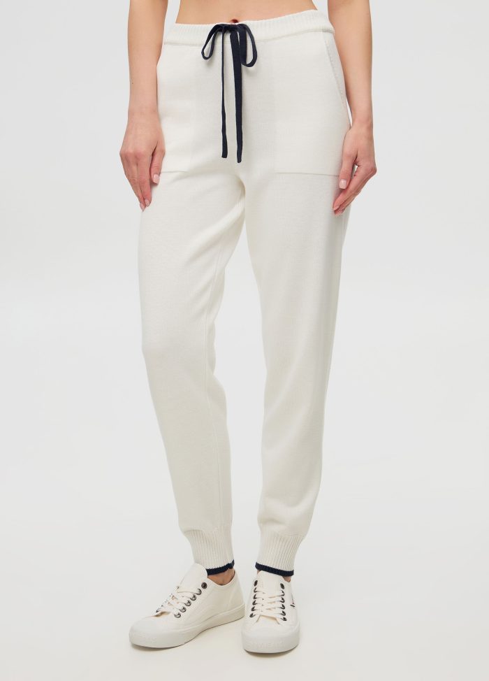 PANTS WHITE made of semi-cotton 5034