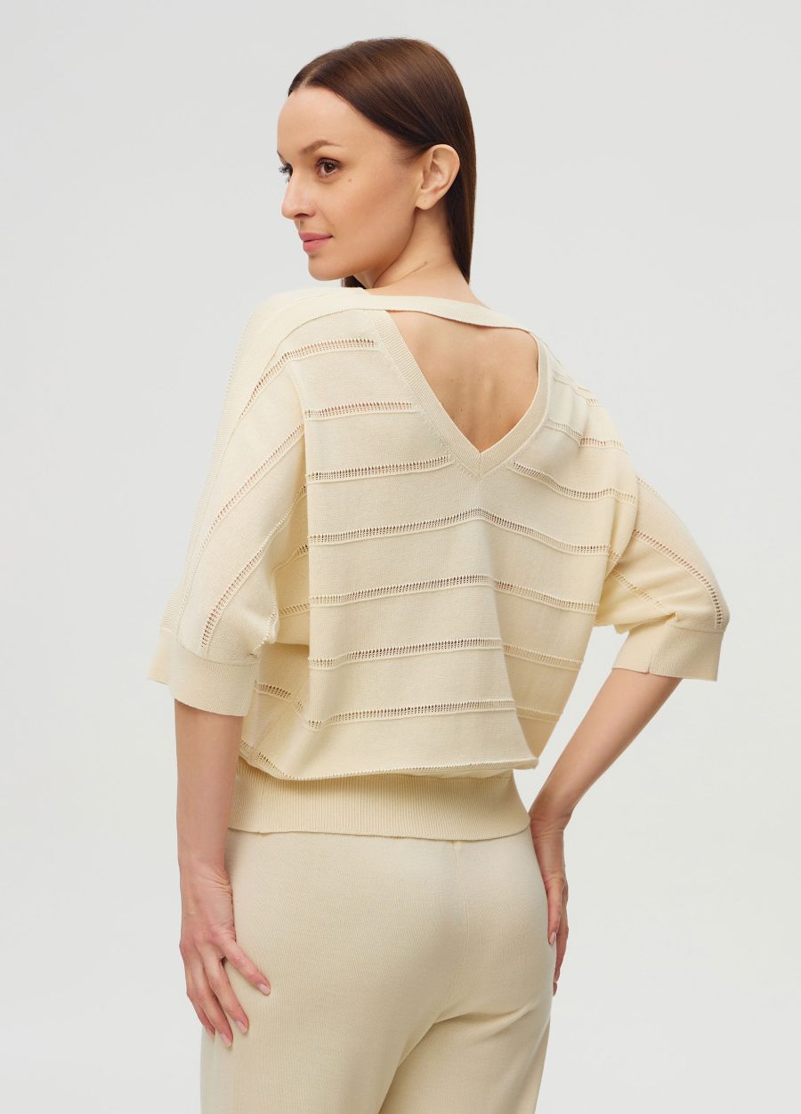 JUMPER CREAM with V-neck on the back 6012-Collections_Ready to Wear_2