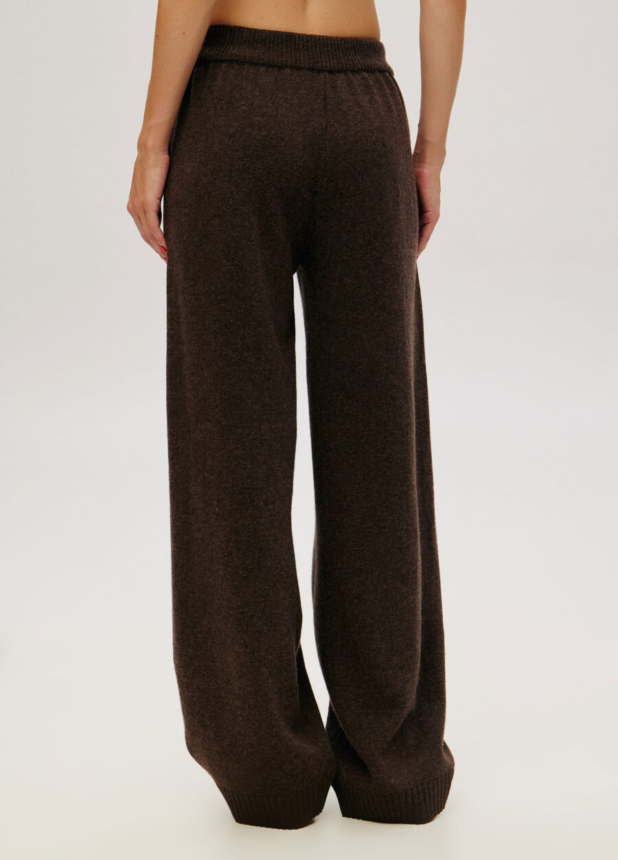 TROUSERS BROWN cable knit with pockets 6032-Collections_Fall-Winter_3