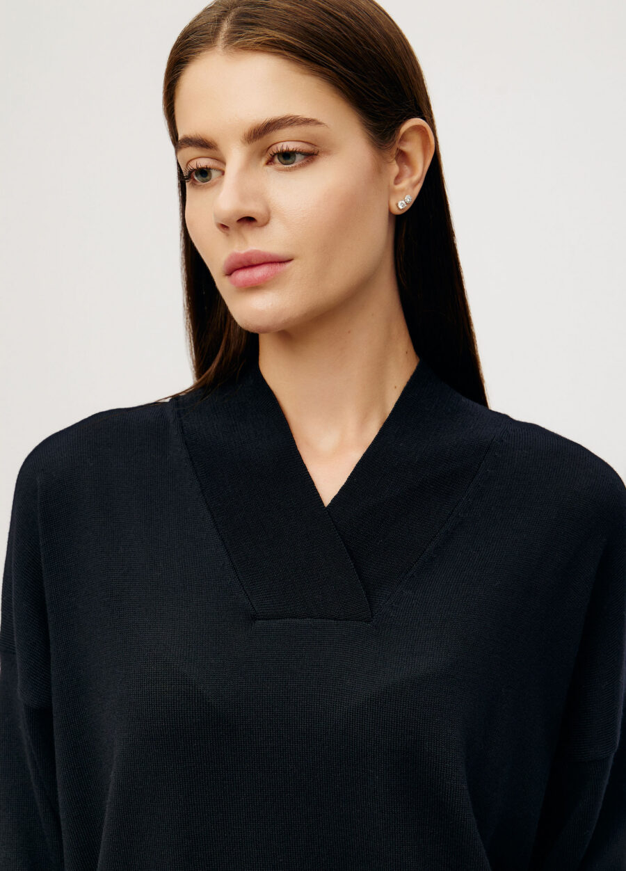 JUMPER BLACK 100% merino wool 6052-Collections_Essentials_2