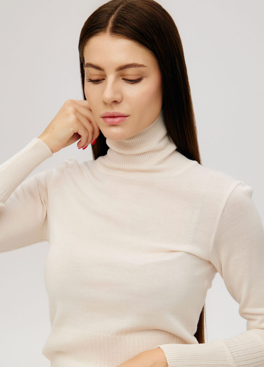 TURTLENECK CREAM women's sweater MIRRA-Collections_Essentials_2